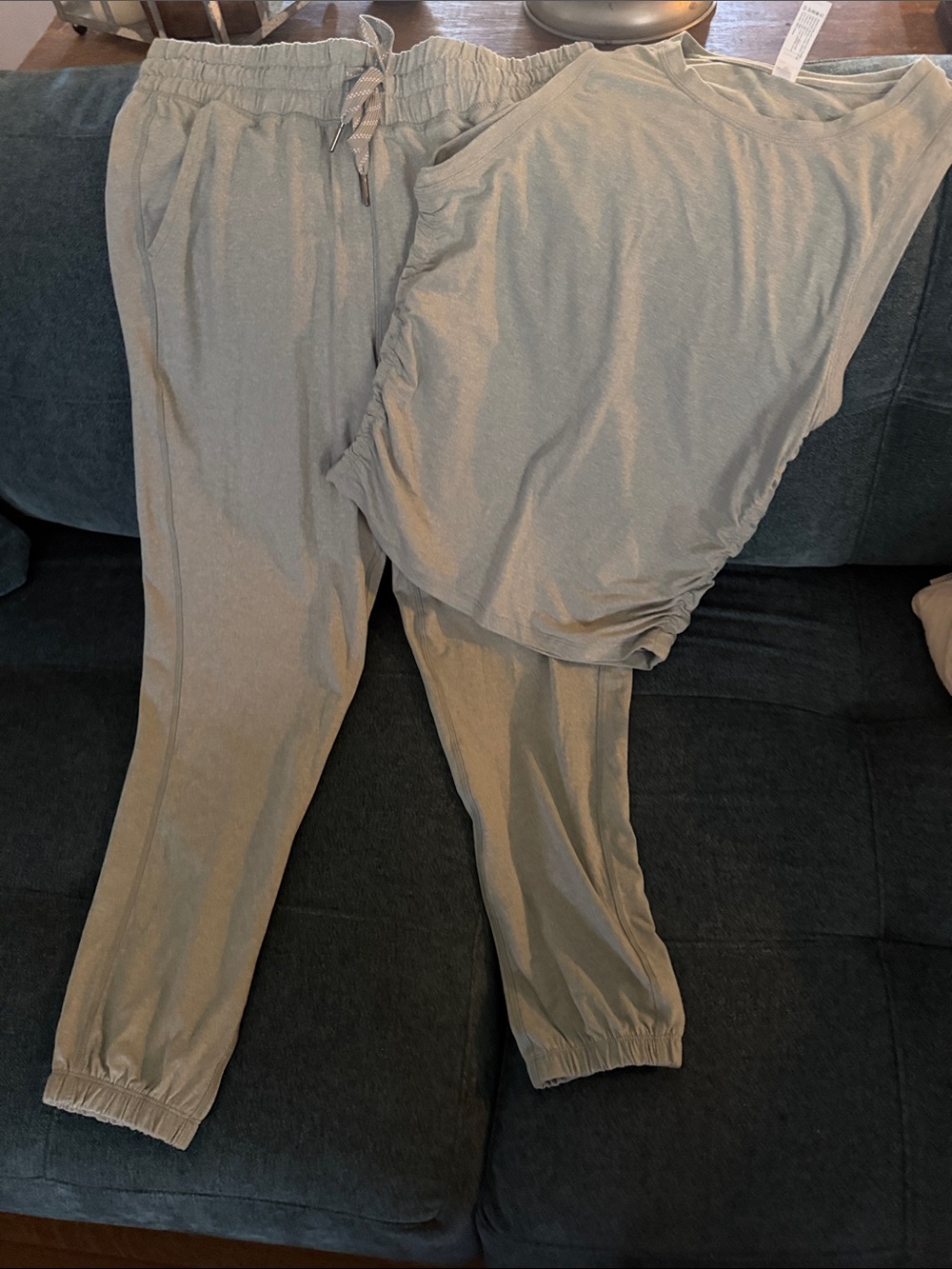 Womens Elastic Waist Jogger Set in Sage Green size medium